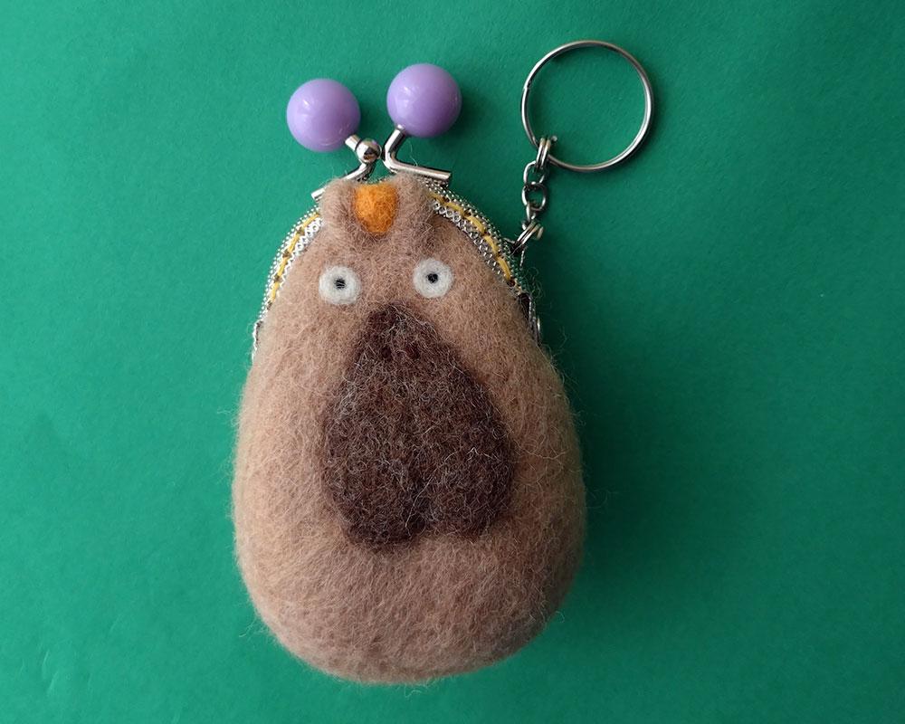 【羊毛フェルト】カピパラさん みまもりがま口バッグチャーム | 4枚目