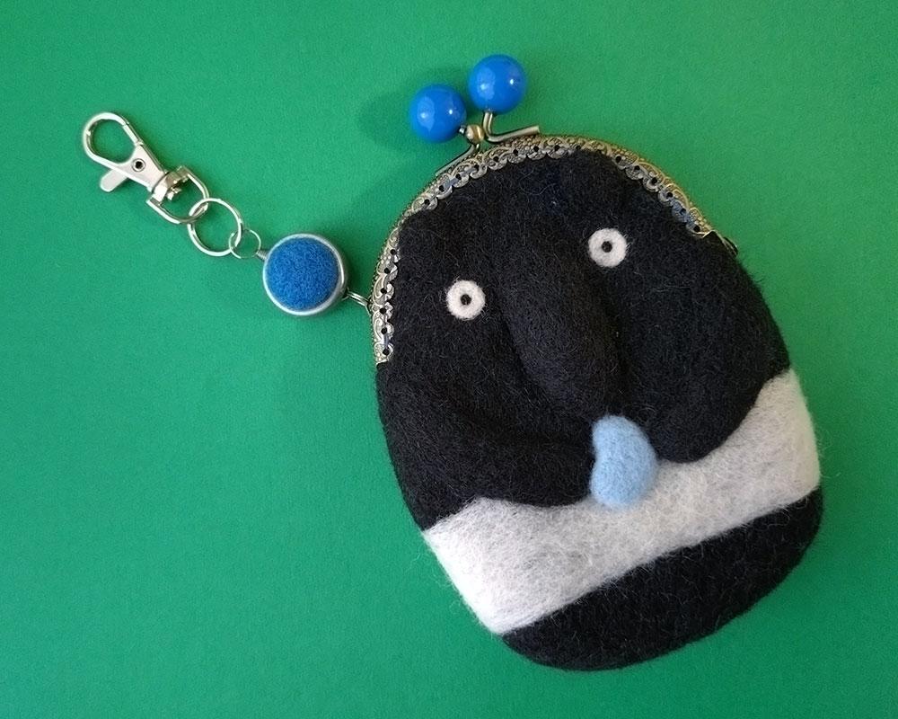 【羊毛フェルト】ぼくバク パスケース1枚目の画像