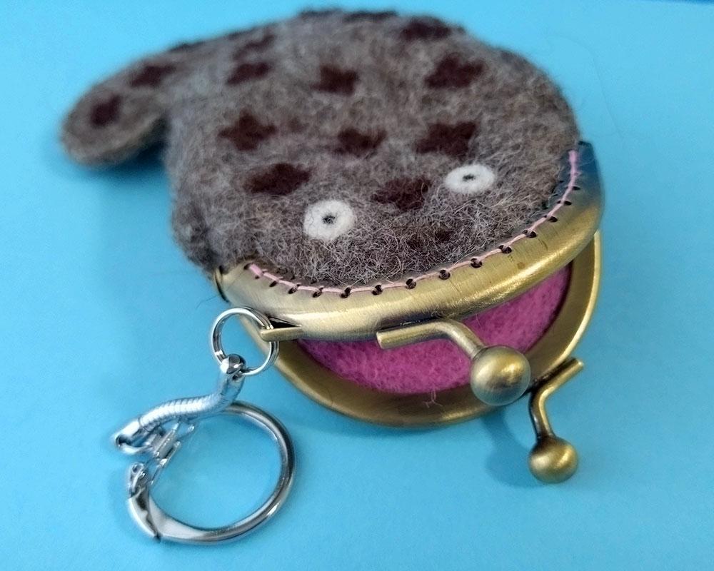 【羊毛フェルト】オオサンショウウオさんがま口 | 3枚目