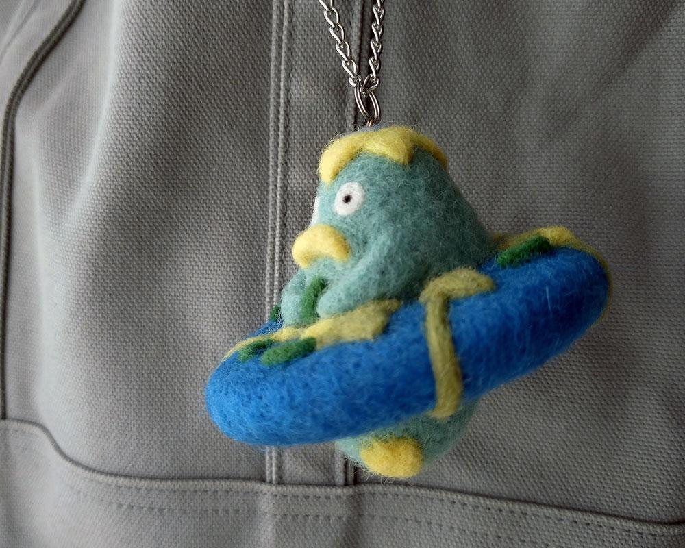 【羊毛フェルトのバッグチャーム】カッパ君の浮き輪でキュウリ栽培 | 5枚目